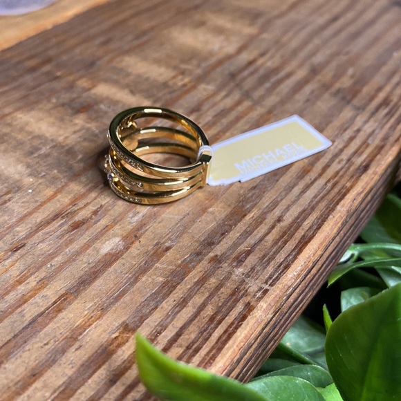 Michael Kors Gold Tone Flower Power Layered Ring with Clear Crystal Details - Picture 5 of 16